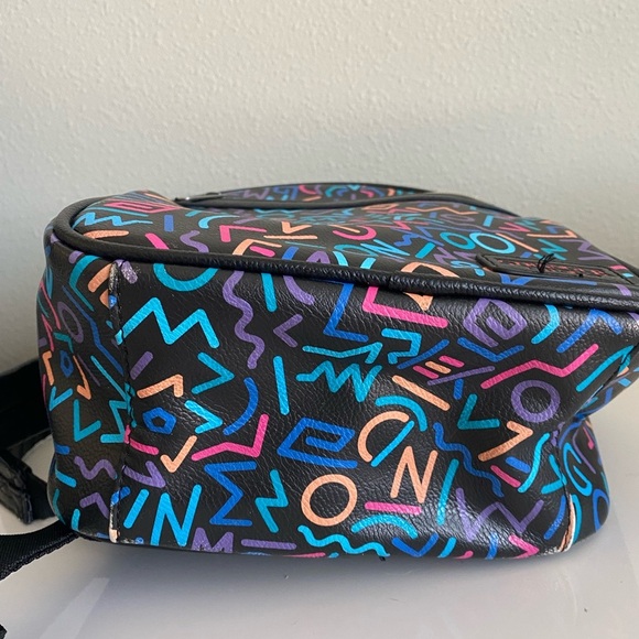 Stranger Things Mini Backpack With Retro 80s Neon Geometric Print & Adjustable S - Picture 6 of 7